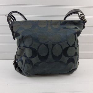 Used like new black Signature Coach Bag Shoulder/Crossbody